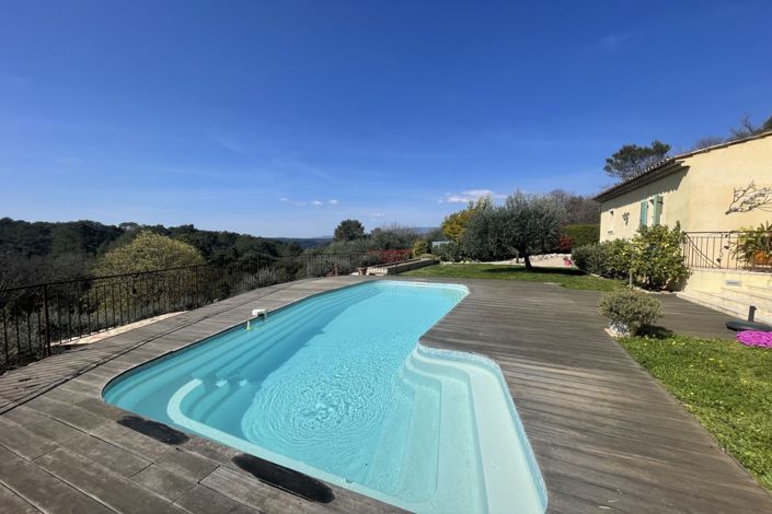 Image No.2-4 Bed House for sale