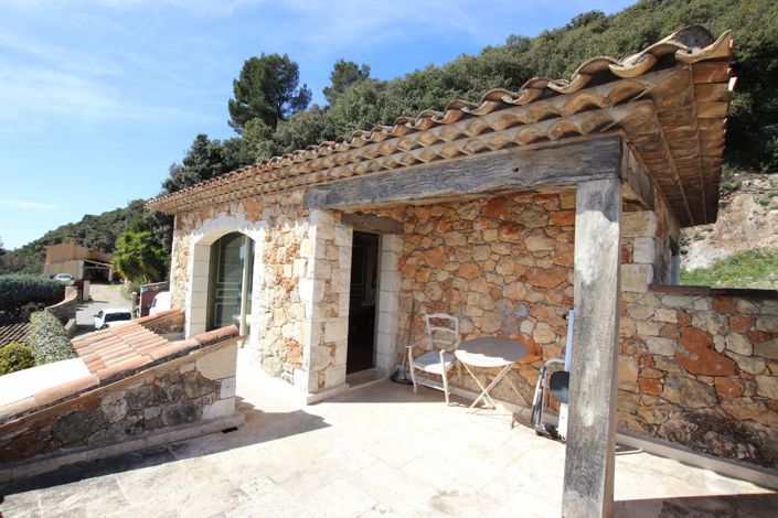 Image No.15-5 Bed House for sale