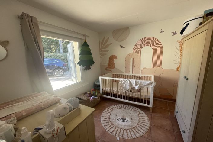 Image No.11-4 Bed House for sale