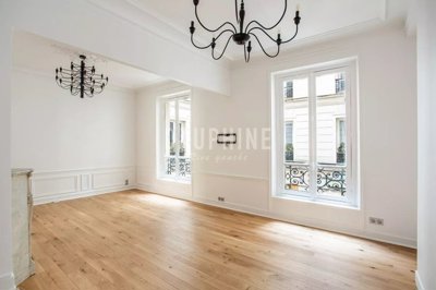 1 - Paris, Apartment