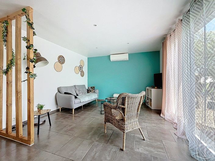 Image No.13-2 Bed House for sale