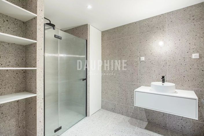 Image No.13-Maison de 4 chambres à vendre à Paris