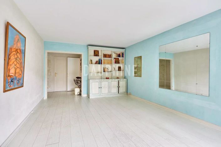 Image No.5-Appartement de 2 chambres à vendre à Paris