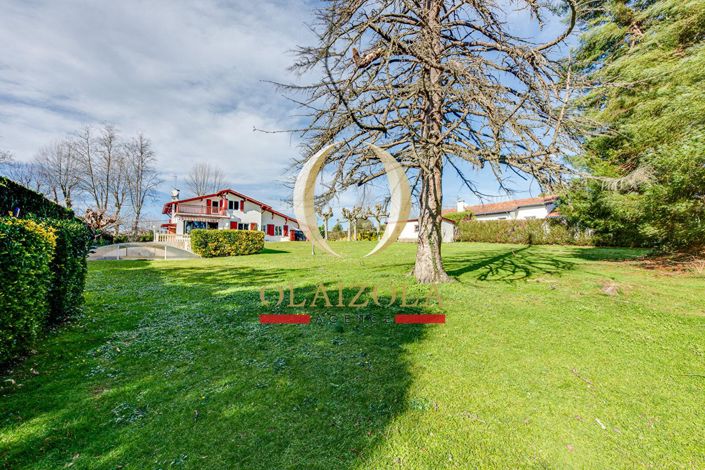 Image No.11-4 Bed House for sale