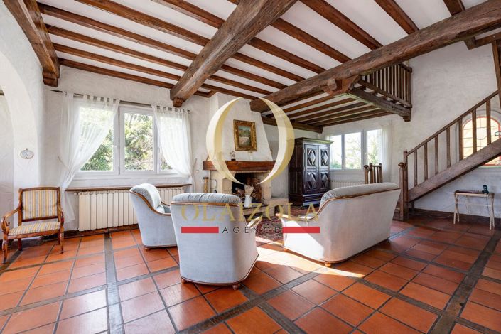 Image No.4-4 Bed House for sale