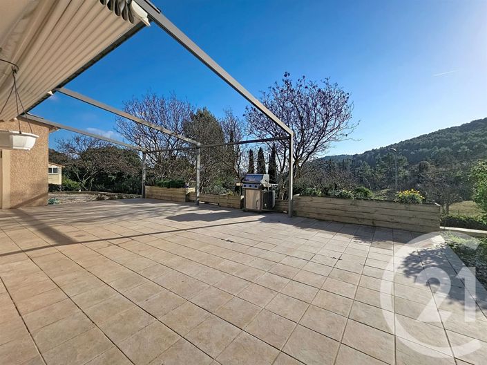 Image No.16-3 Bed House for sale