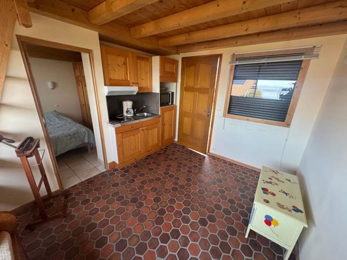 Image No.14-4 Bed House for sale