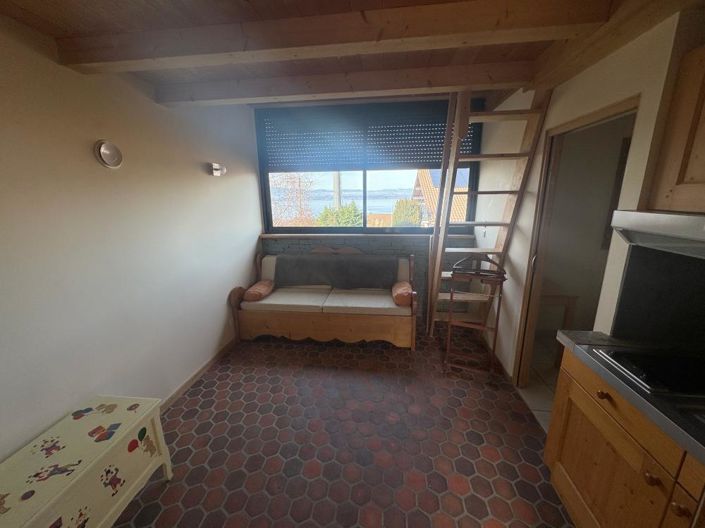 Image No.15-4 Bed House for sale