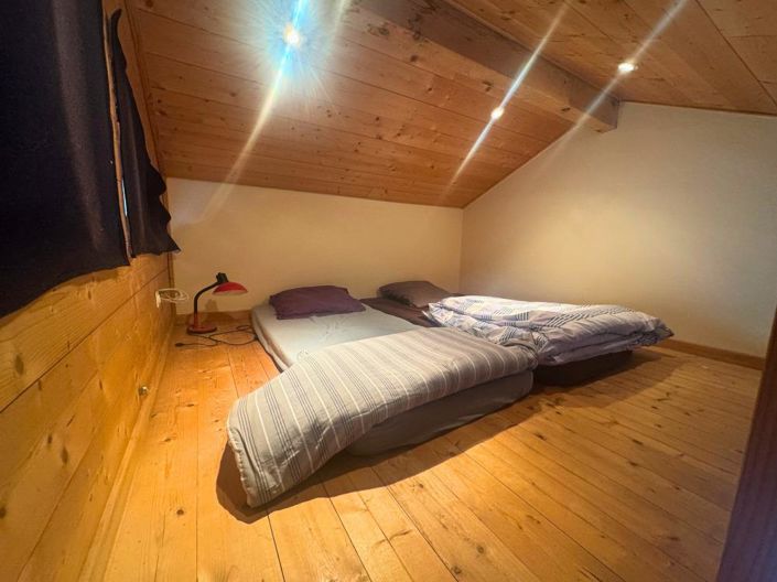 Image No.19-4 Bed House for sale