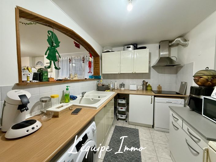 Image No.15-8 Bed House for sale