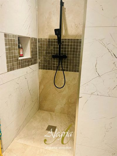 Image No.27-House for sale