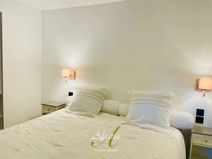 Image No.28-House for sale