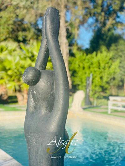 Image No.31-House for sale