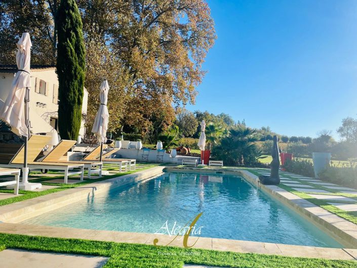 Image No.32-House for sale