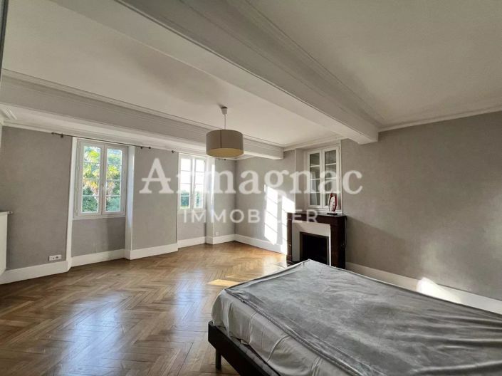 Image No.10-4 Bed House for sale