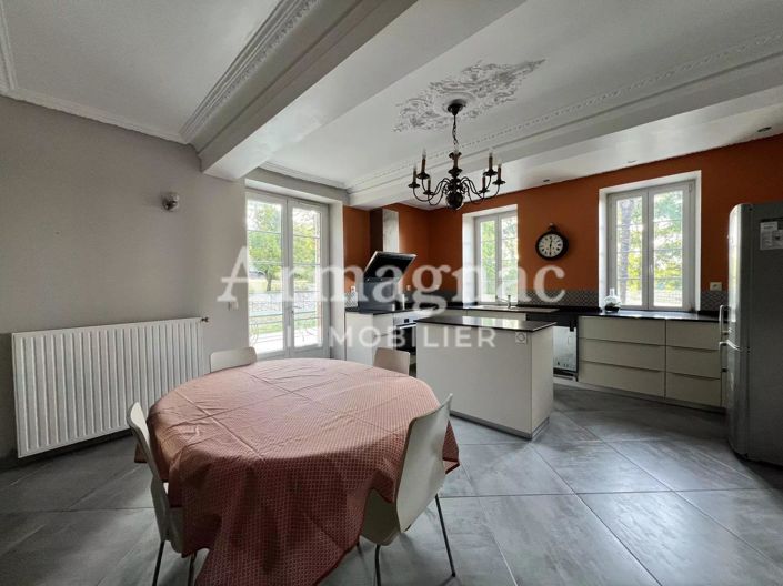 Image No.4-4 Bed House for sale