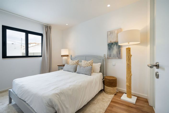 Image No.19-3 Bed Apartment for sale