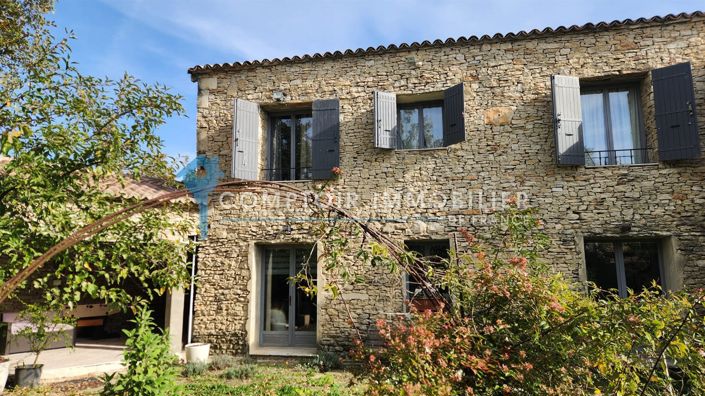 Image No.22-4 Bed House for sale