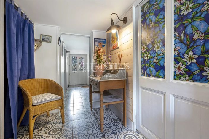 Image No.12-3 Bed House for sale