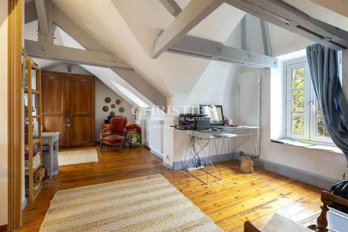 Image No.9-3 Bed House for sale