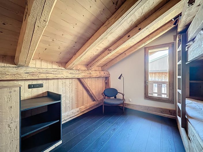 Image No.15-6 Bed House for sale