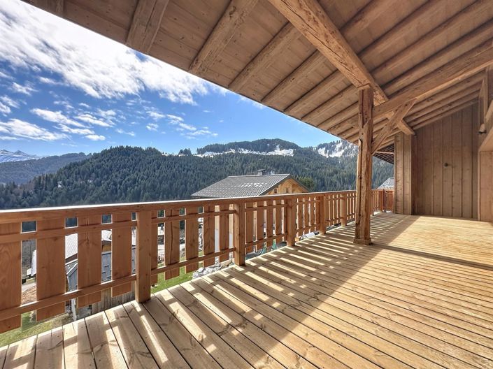 Image No.5-6 Bed House for sale