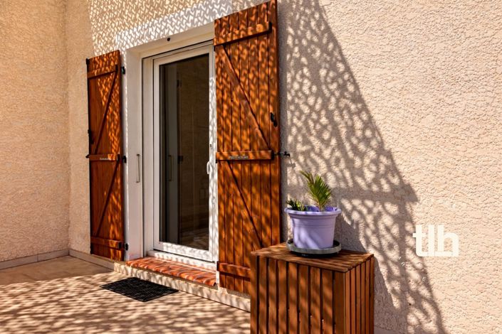 Image No.7-3 Bed House for sale