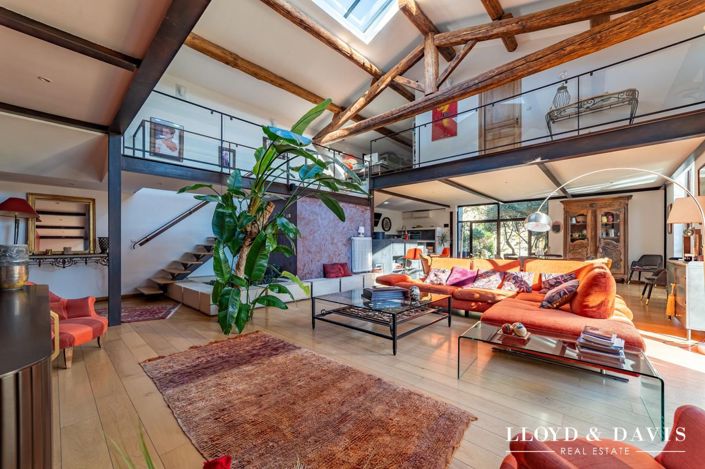 Image No.3-4 Bed House for sale