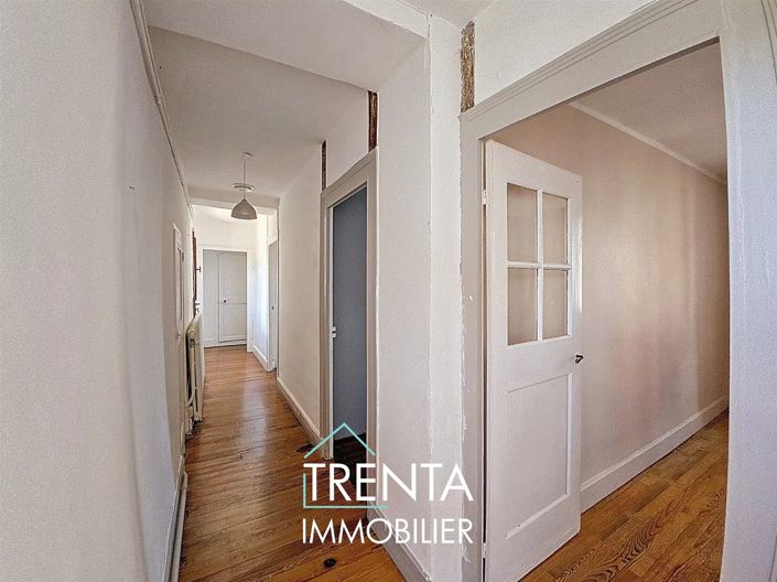 Image No.10-3 Bed House for sale