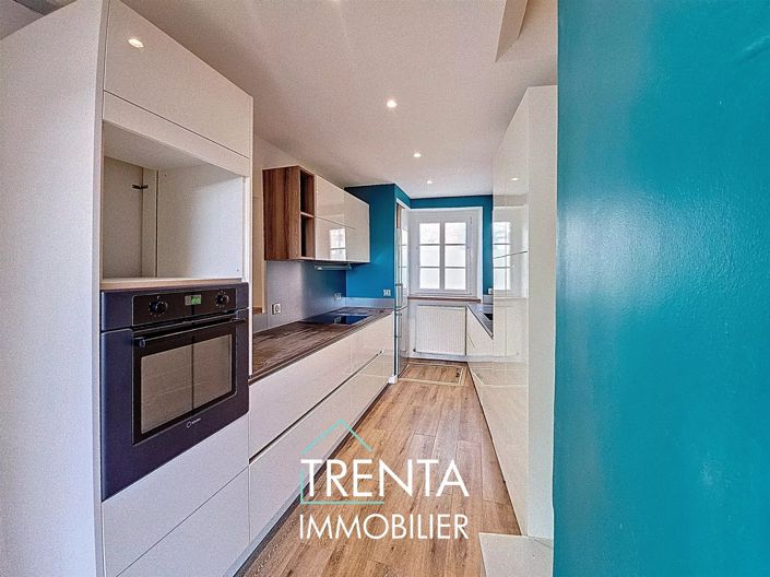 Image No.2-3 Bed House for sale