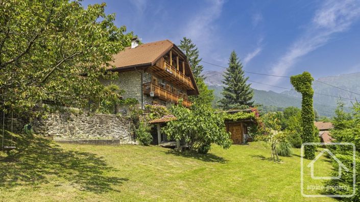 Image No.21-3 Bed Apartment for sale