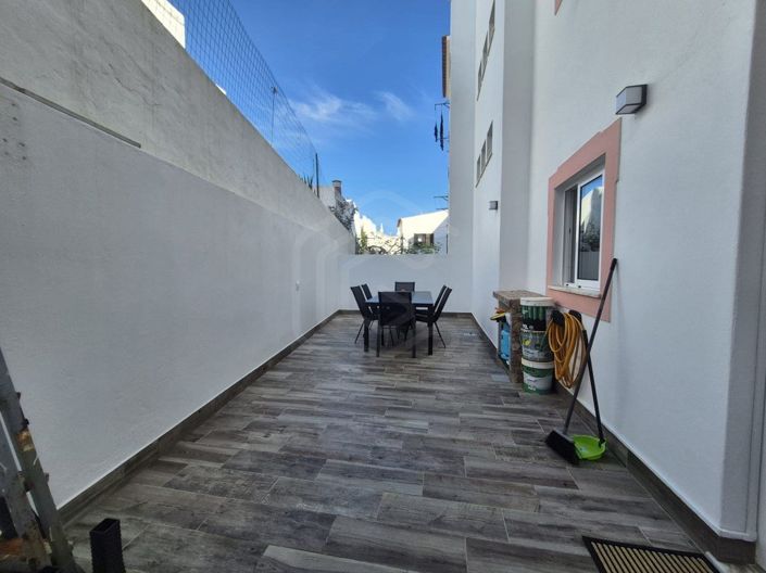 Image No.3-3 Bed Apartment for sale