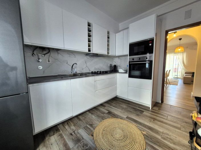 Image No.6-3 Bed Apartment for sale