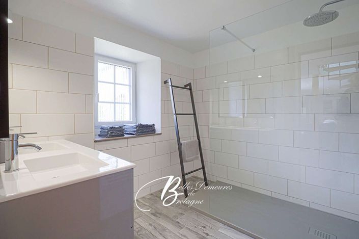 Image No.17-9 Bed House for sale