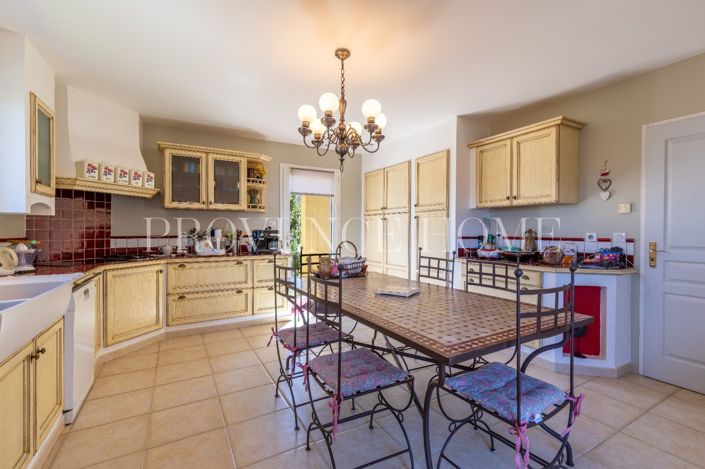 Image No.4-3 Bed House for sale