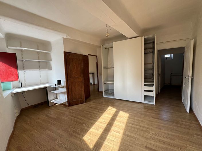 Image No.4-2 Bed House for sale