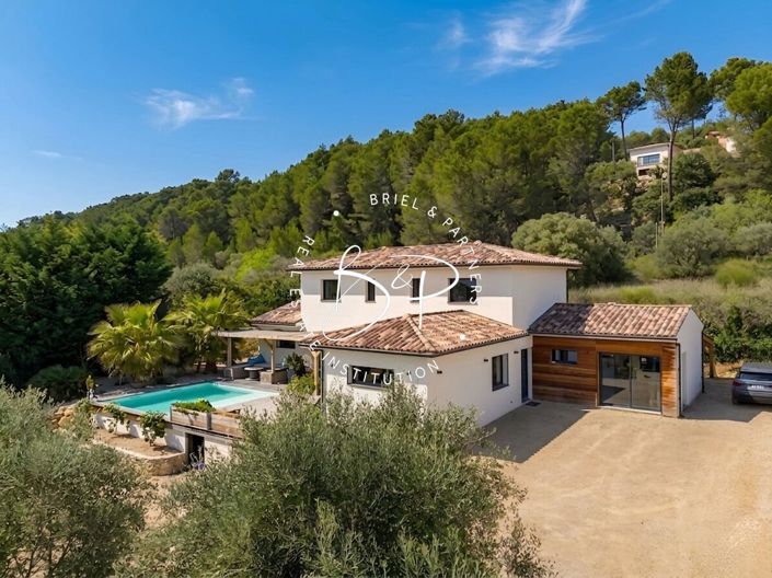 Image No.3-5 Bed House for sale