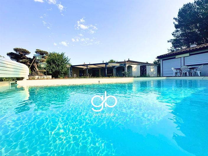 Image No.3-5 Bed House for sale