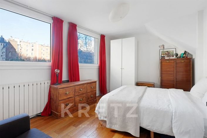 Image No.13-5 Bed House for sale