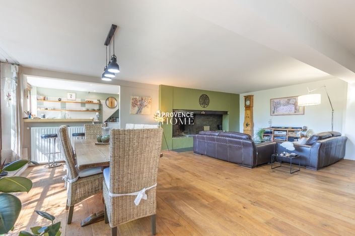 Image No.5-Maison de 10 chambres à vendre à Le Thor