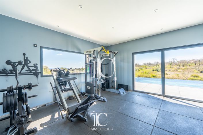 Image No.13-3 Bed House for sale