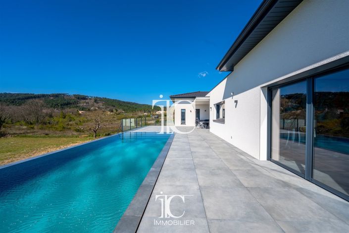 Image No.26-3 Bed House for sale