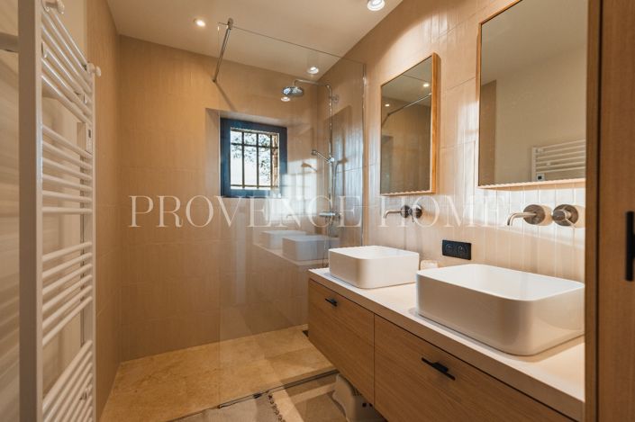 Image No.17-Propriété de 5 chambres à vendre à Gordes