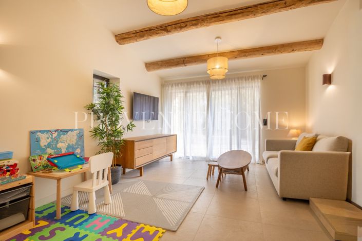 Image No.18-Propriété de 5 chambres à vendre à Gordes