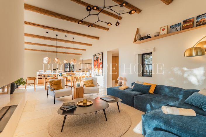 Image No.5-Propriété de 5 chambres à vendre à Gordes