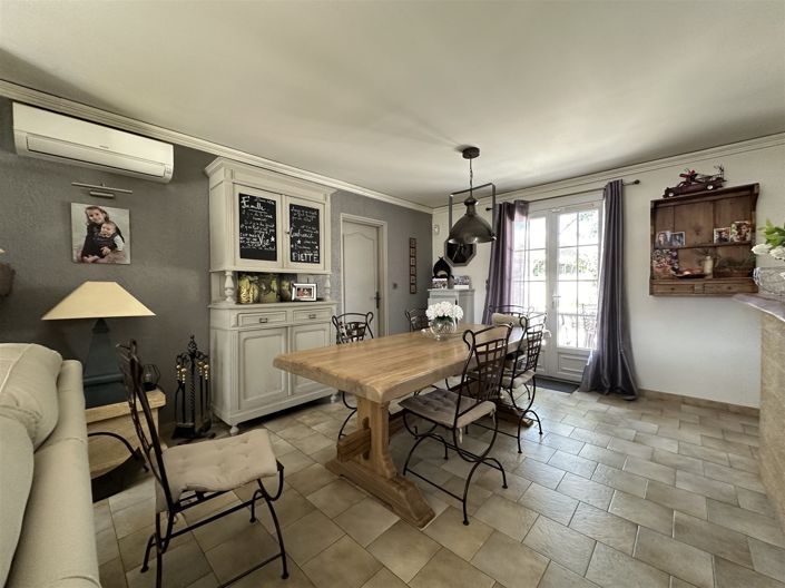 Image No.8-Maison de 5 chambres à vendre à Uzès