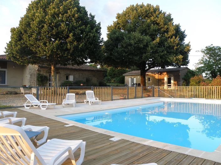 Image No.4-9 Bed House for sale