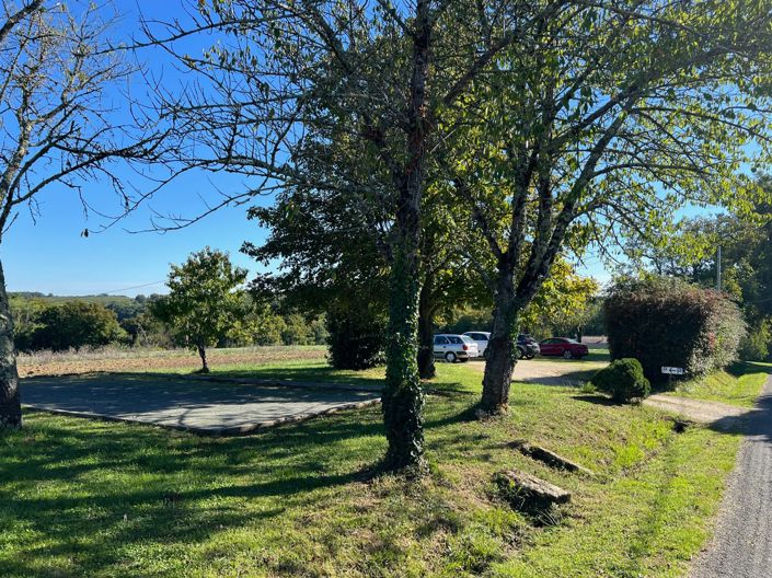 Image No.9-9 Bed House for sale