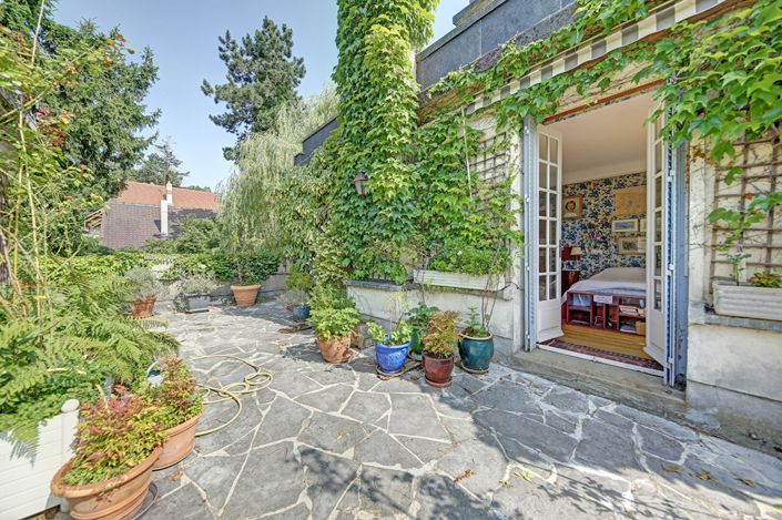 Image No.11-Propriété de 5 chambres à vendre à Louveciennes