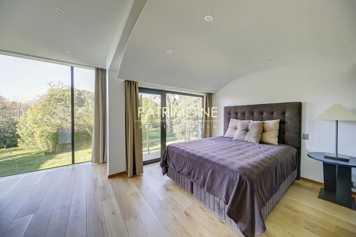 Image No.13-5 Bed House for sale
